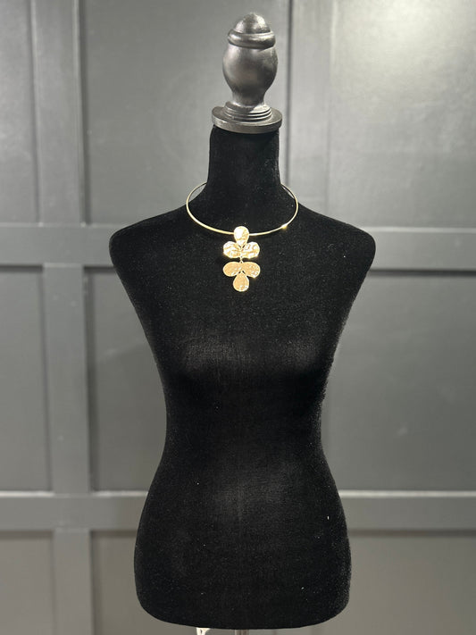 Flower Necklace | Gold