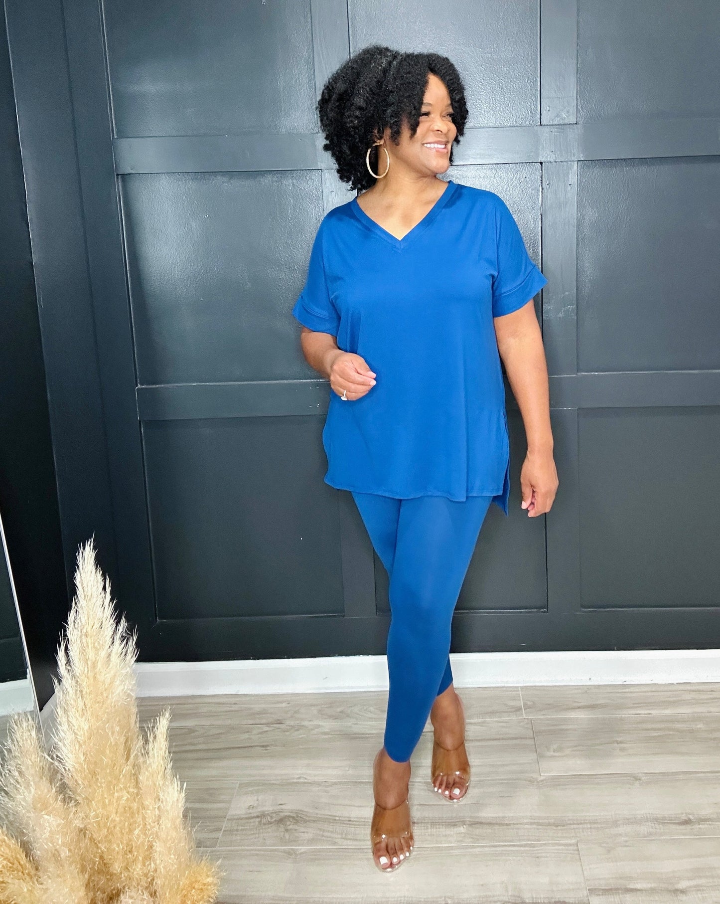 {Reg & Plus} V-Neck Legging Set | Lt. Navy